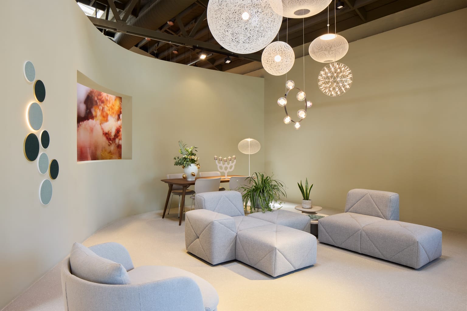Moooi Showroom Los Angeles
