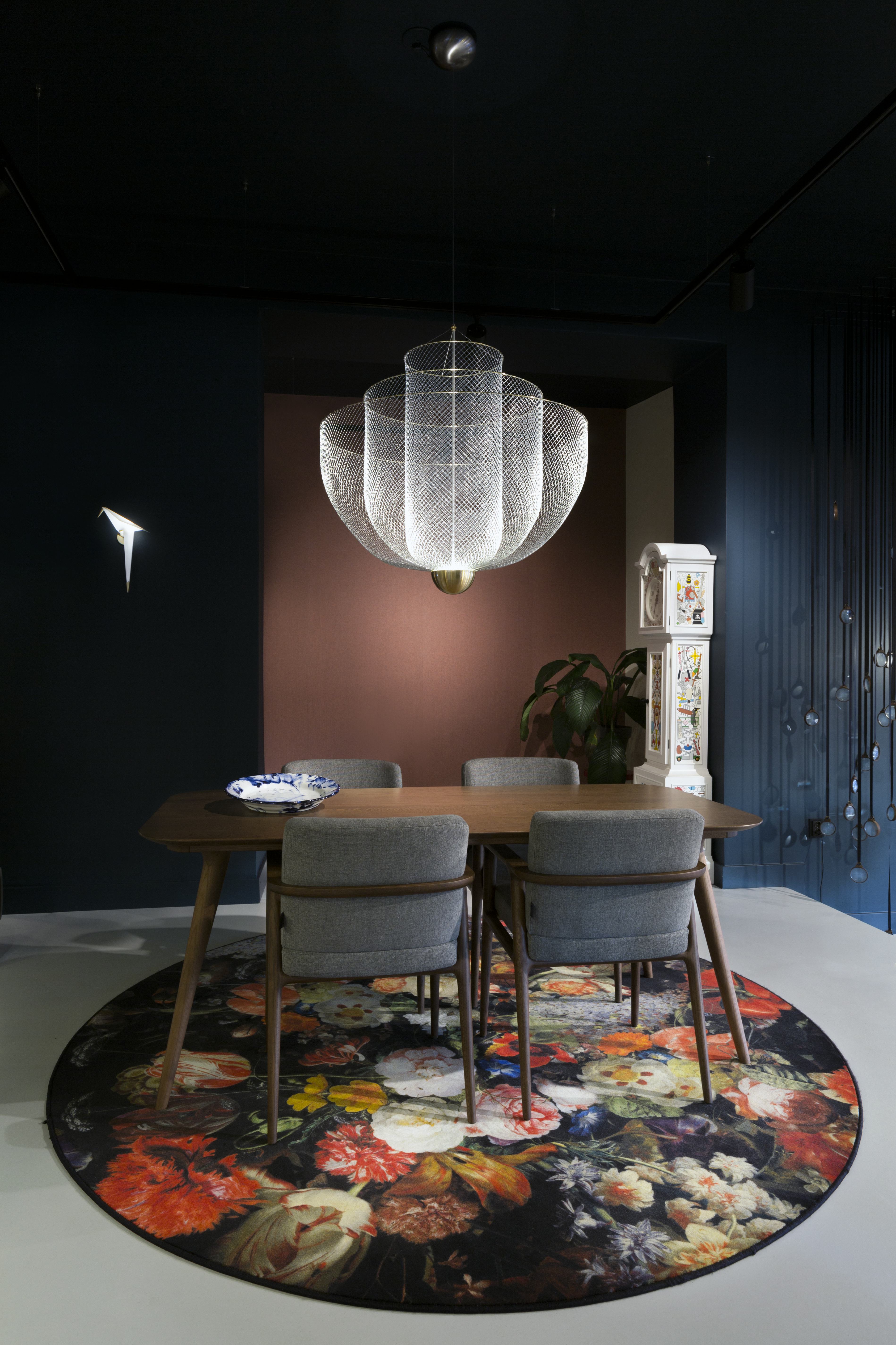 Interior of Stockholm Showroom with Meshmatics Chandelier, Zio Dining Table and Zio Dining Chair