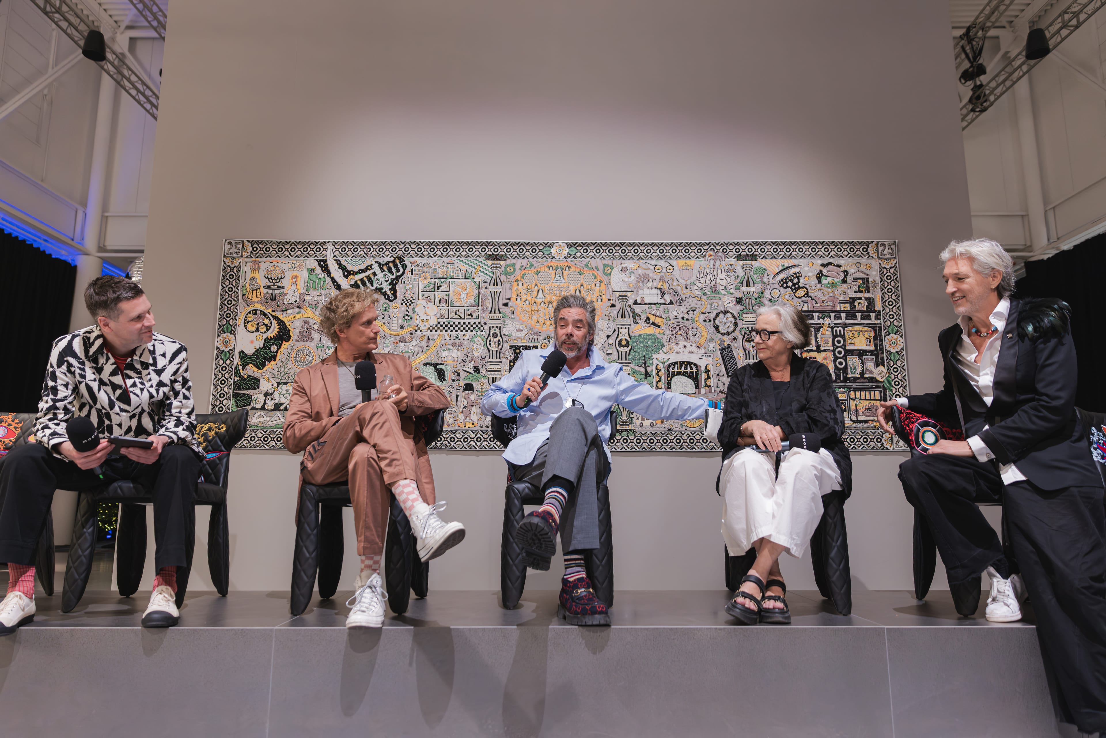 Moooi 25 and Promising