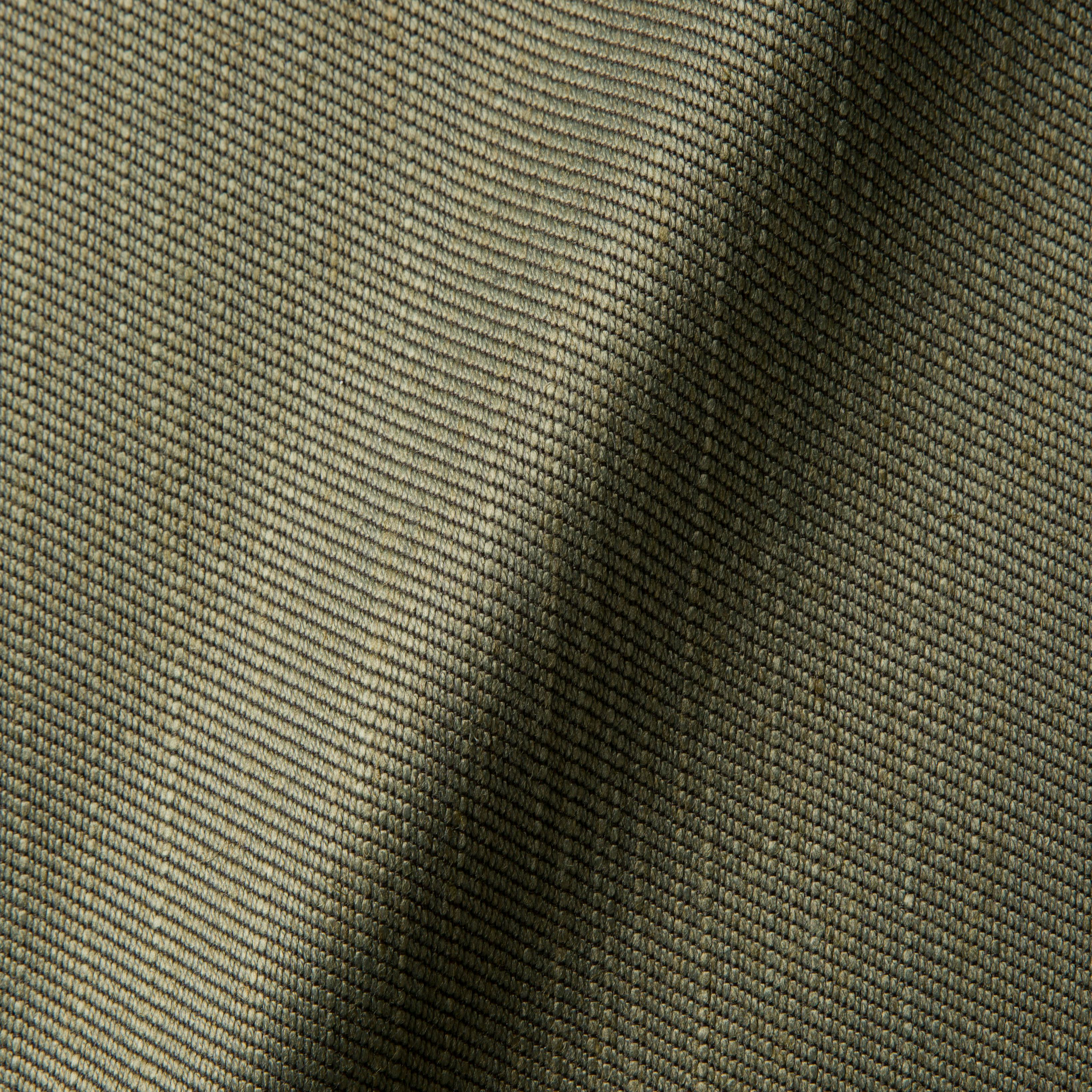 Fabric sample Oray Ronan dark gull green
