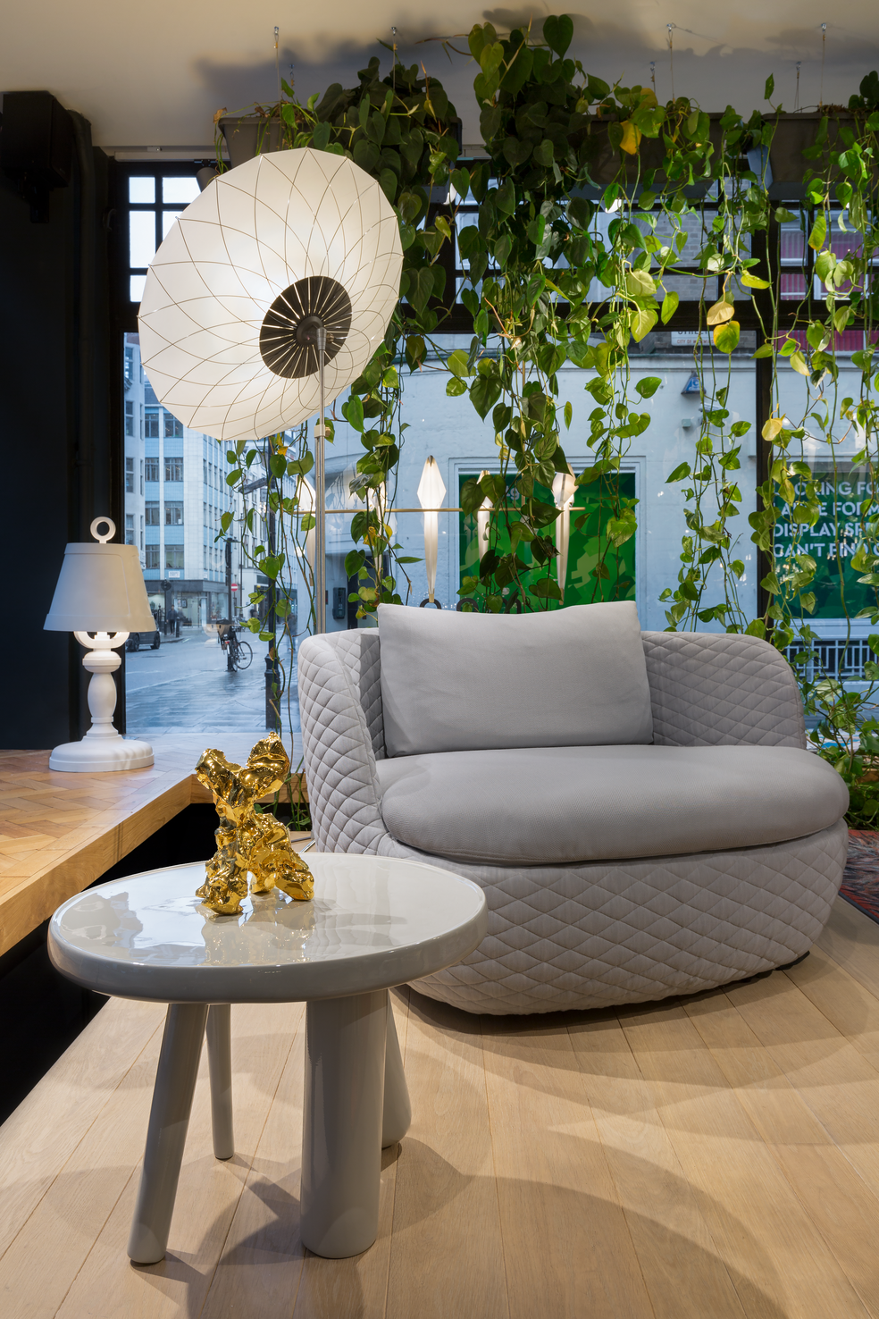 Interior of London Showroom 2017 with Bart Armchair, Filigree Floor Lamp and Elements side table