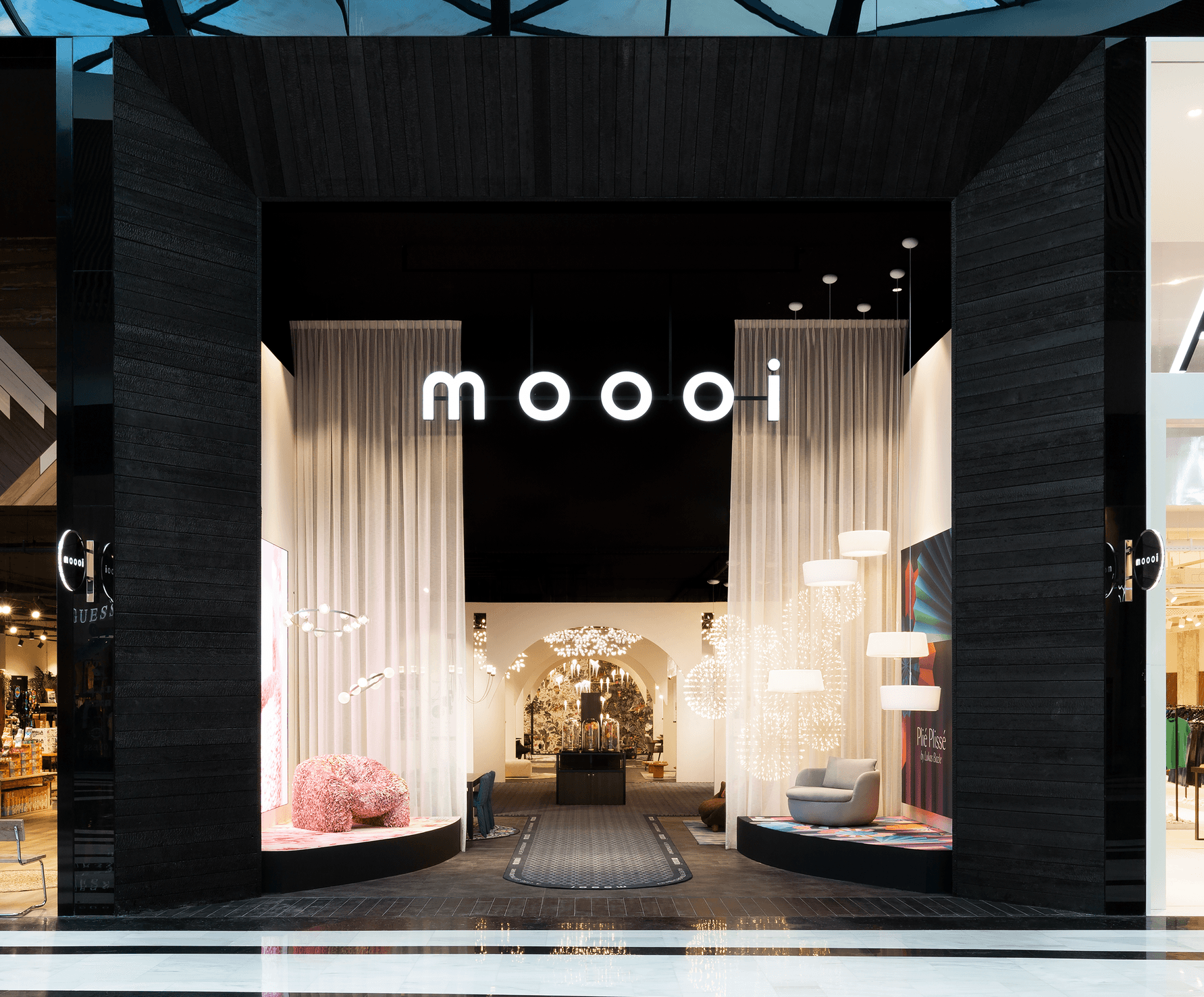 Moooi Store The Hague Facade