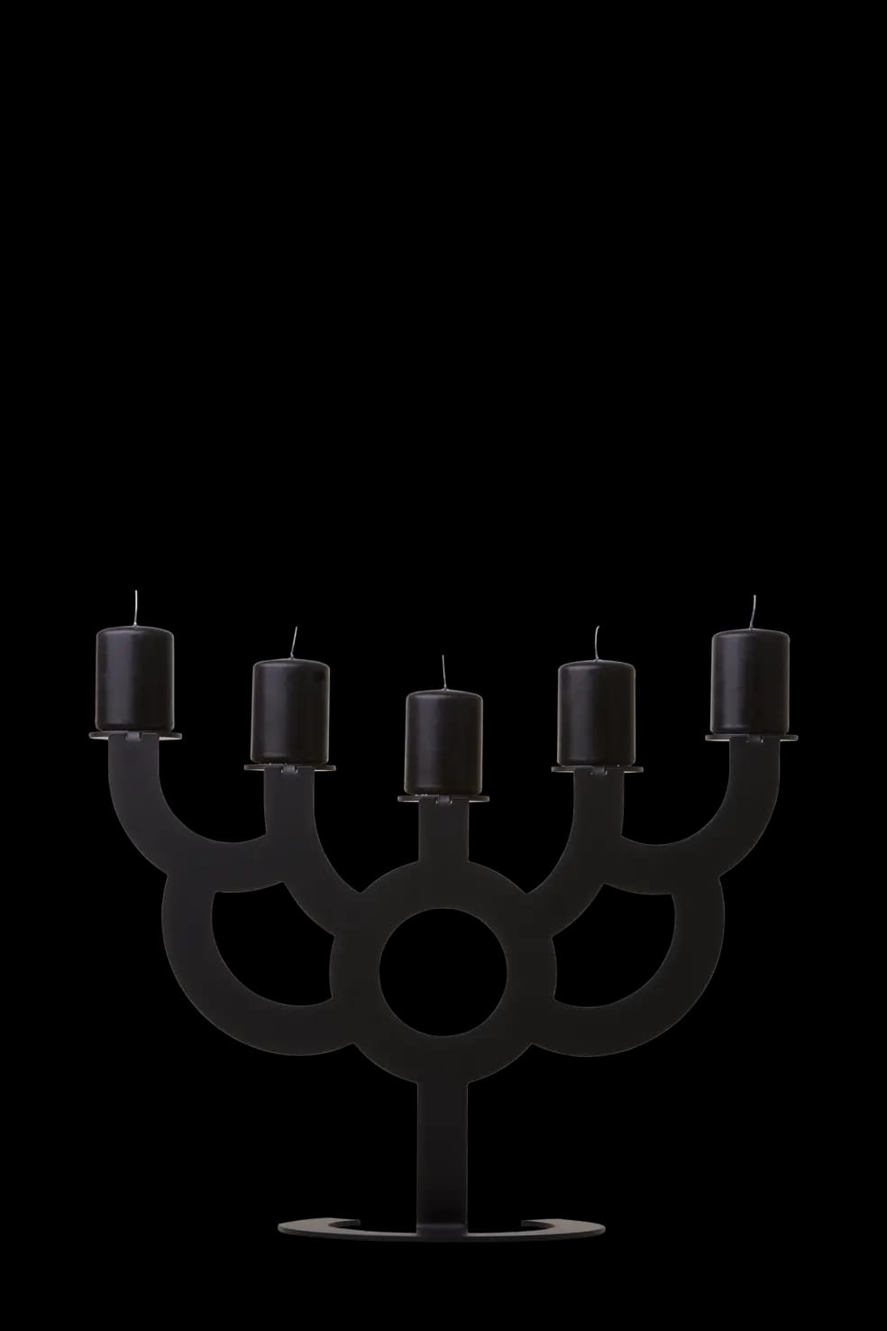 Little Bold candle holder black front view with candles