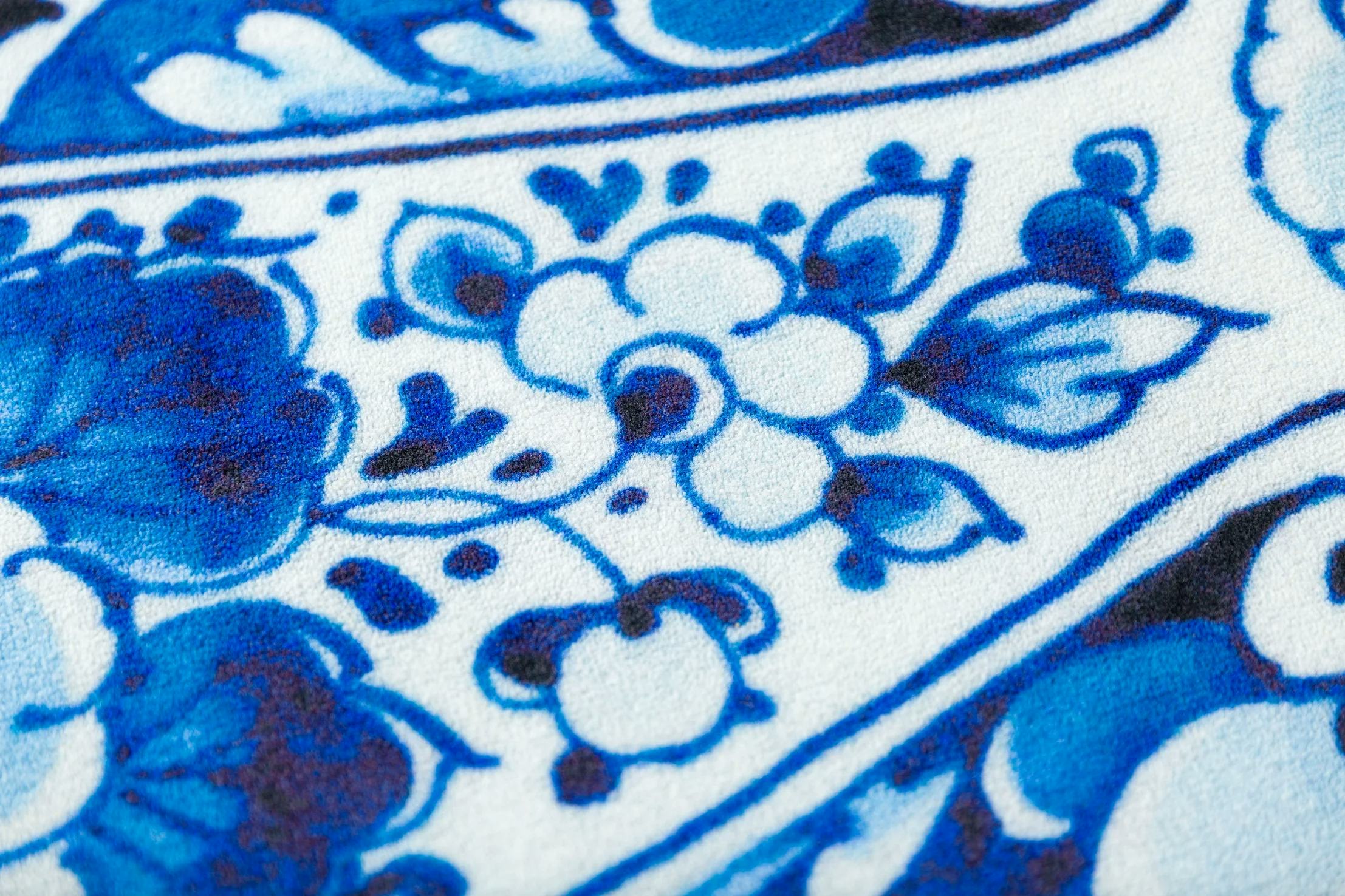 Carpet Delft Blue Plate detail 10