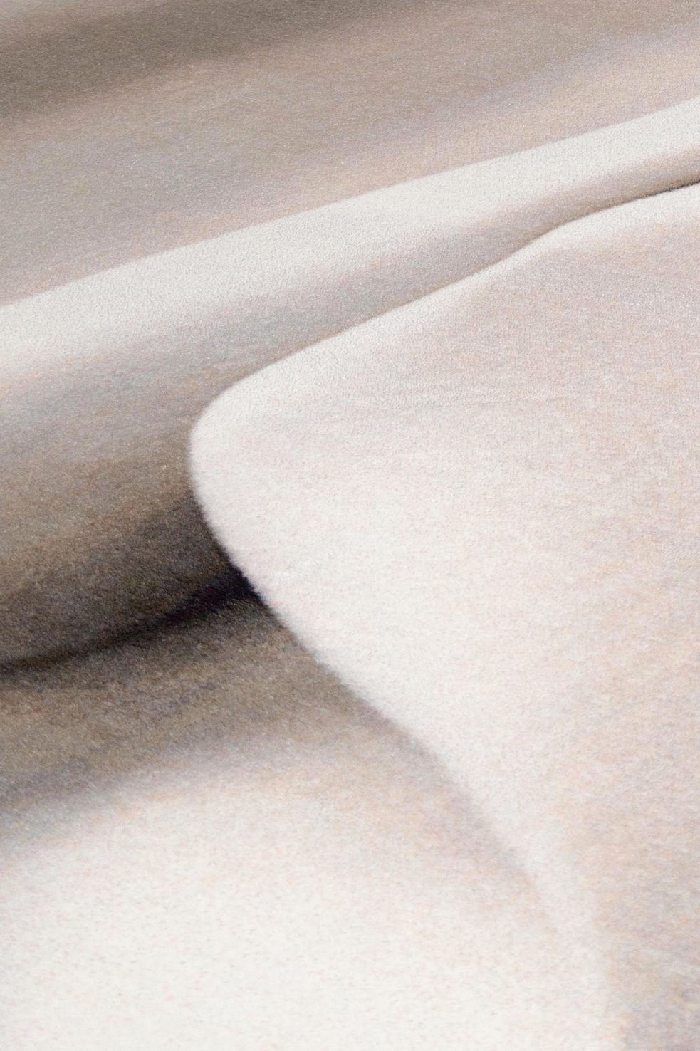 Carpet Fold Ivory detail