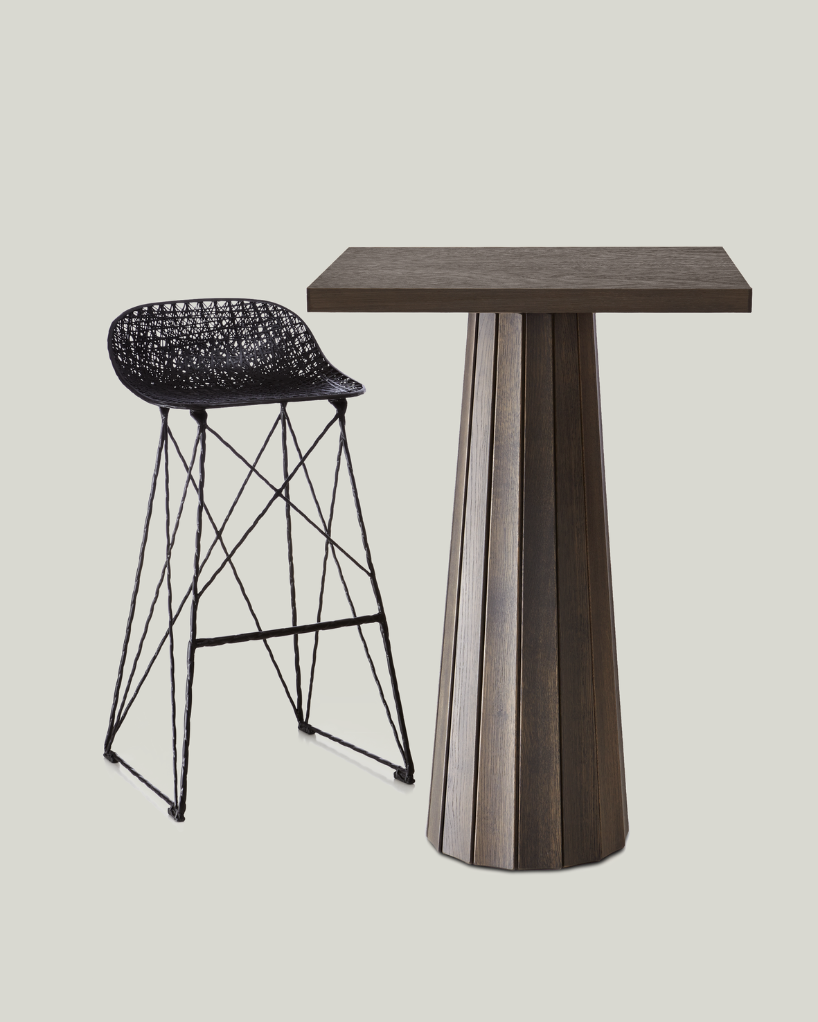 Container Table square high with Bodhi cover wenge and Carbon Barstool