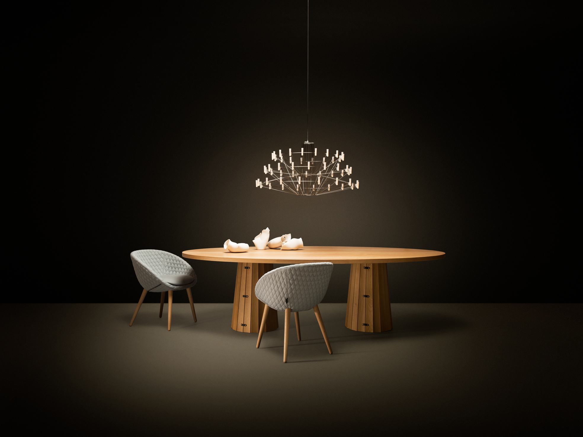 Moooi haiku with container table bodhi oval and love chairs