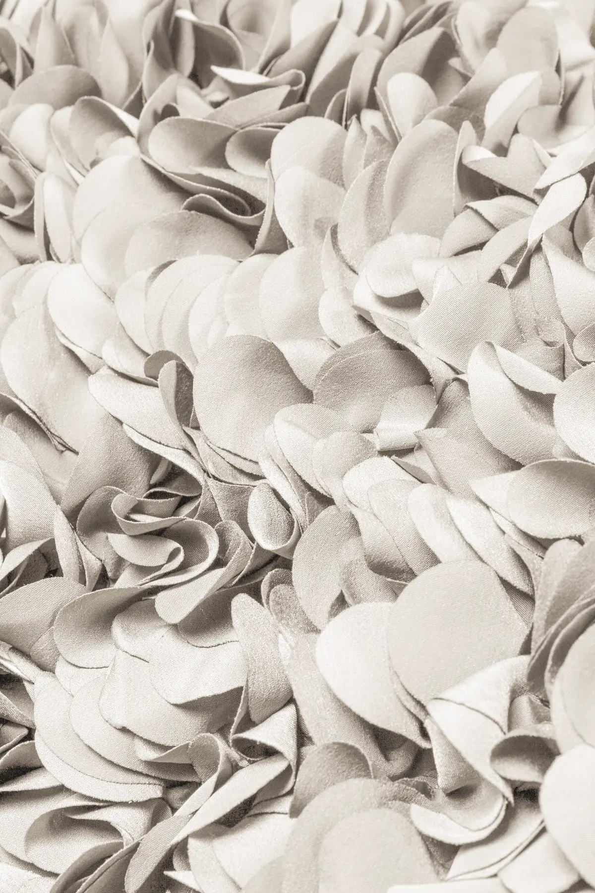 Hortensia Petal Ivory