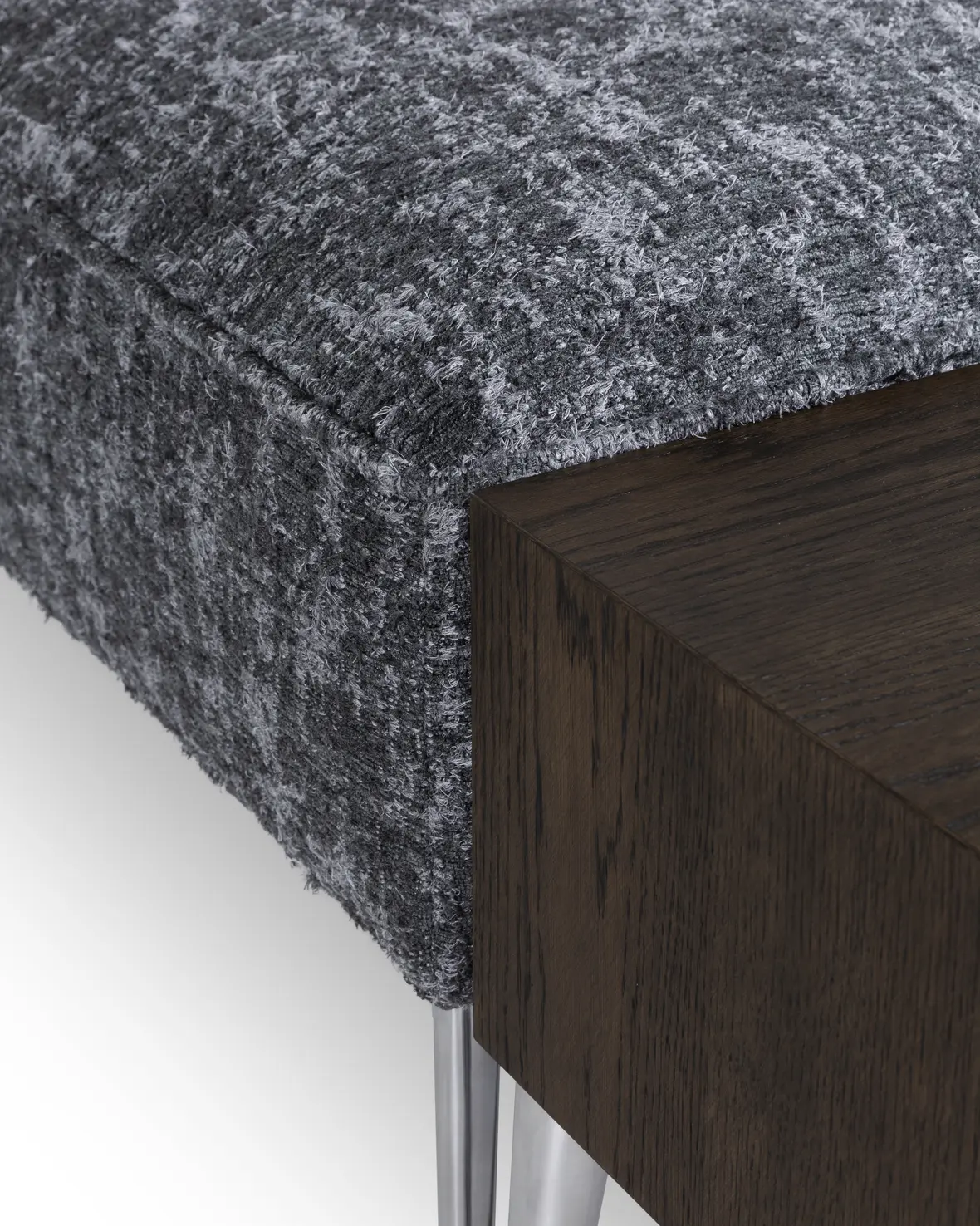 Sofa So Good demi shelf detail wenge stained oak