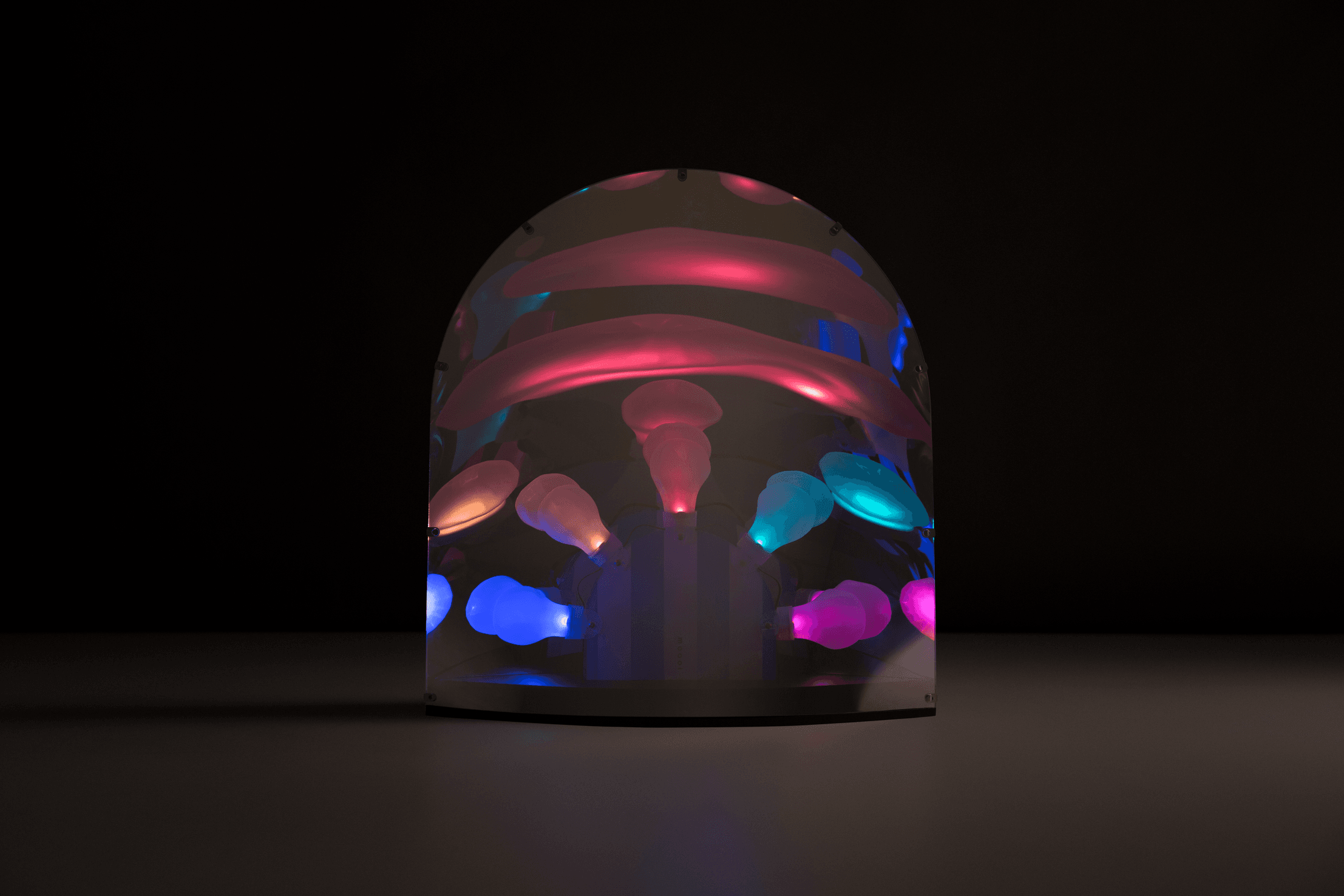 Boogie to the moon with Moooi!