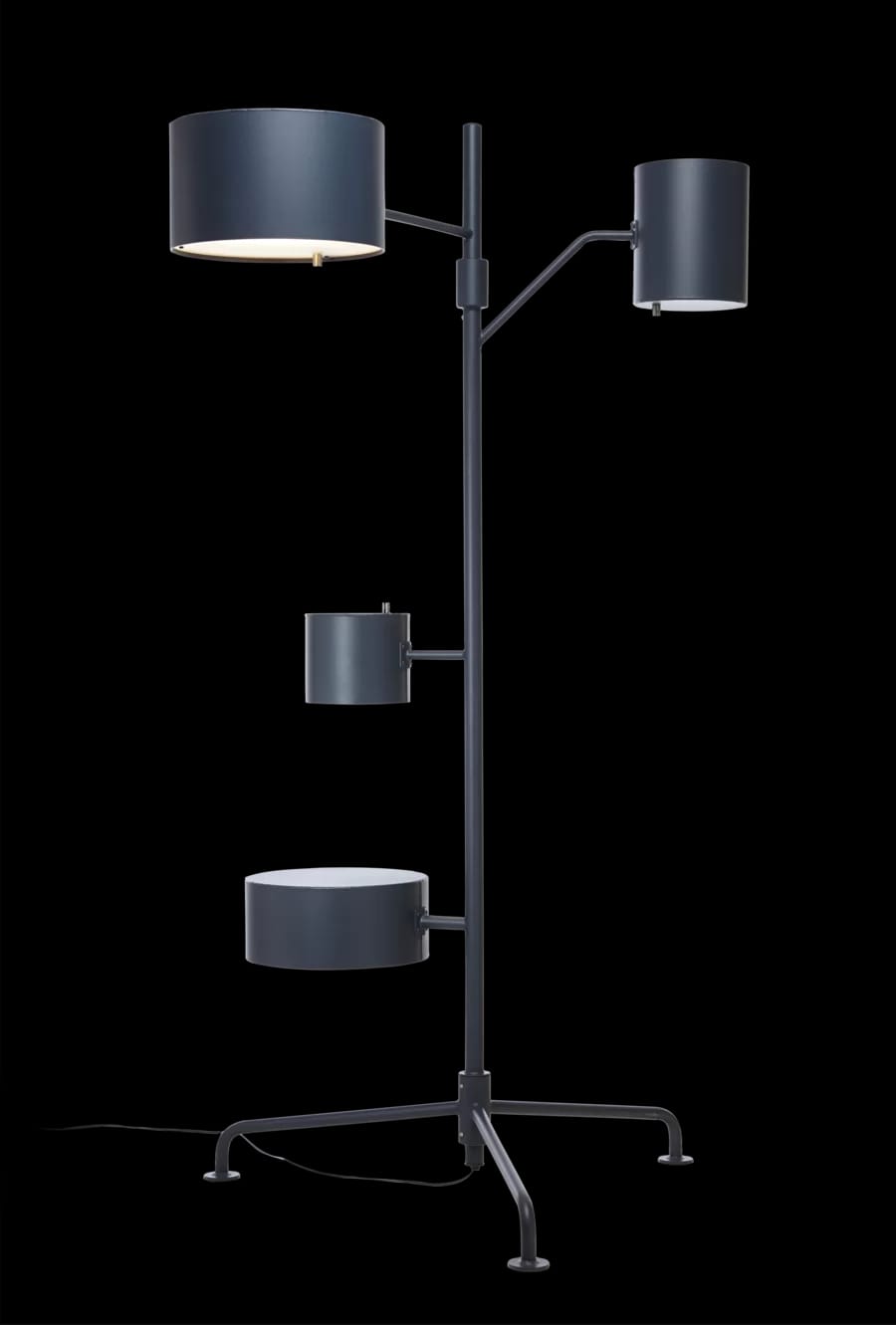 Statistocrat Floor Lamp dark blue front view