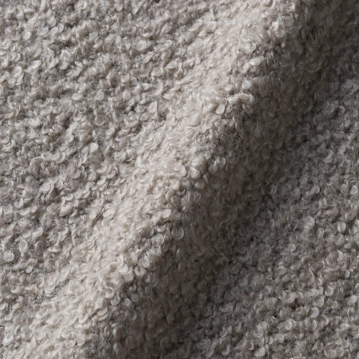 Blushing Sloth Woolly Mohair